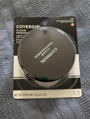 CoverGirl Clean Professional Loose Powder Shade 110 Translucent Light